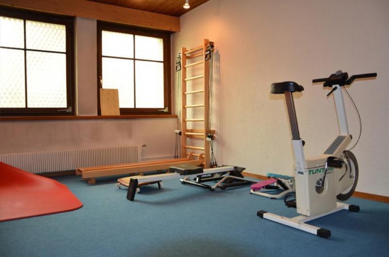 Hotel Loewen Lungern Bagian luar foto